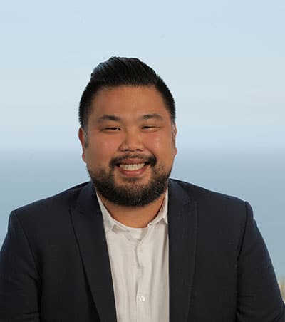 Steve Oh Administrative Director